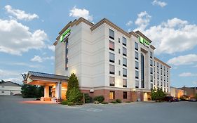 Holiday Inn Express Bloomington In